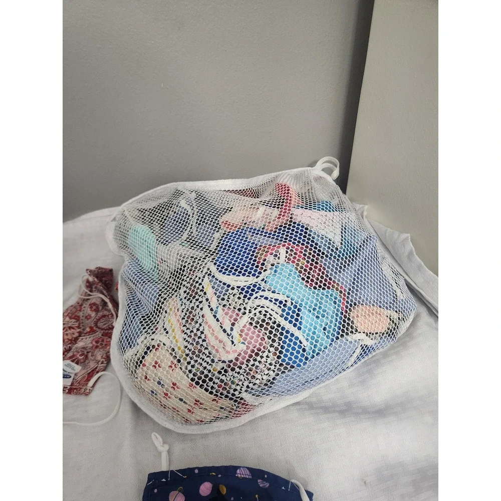 Bulk Lot Reusable Cloth Face Masks Assorted Patterns Old Navy‎ Mesh Laundry Bag